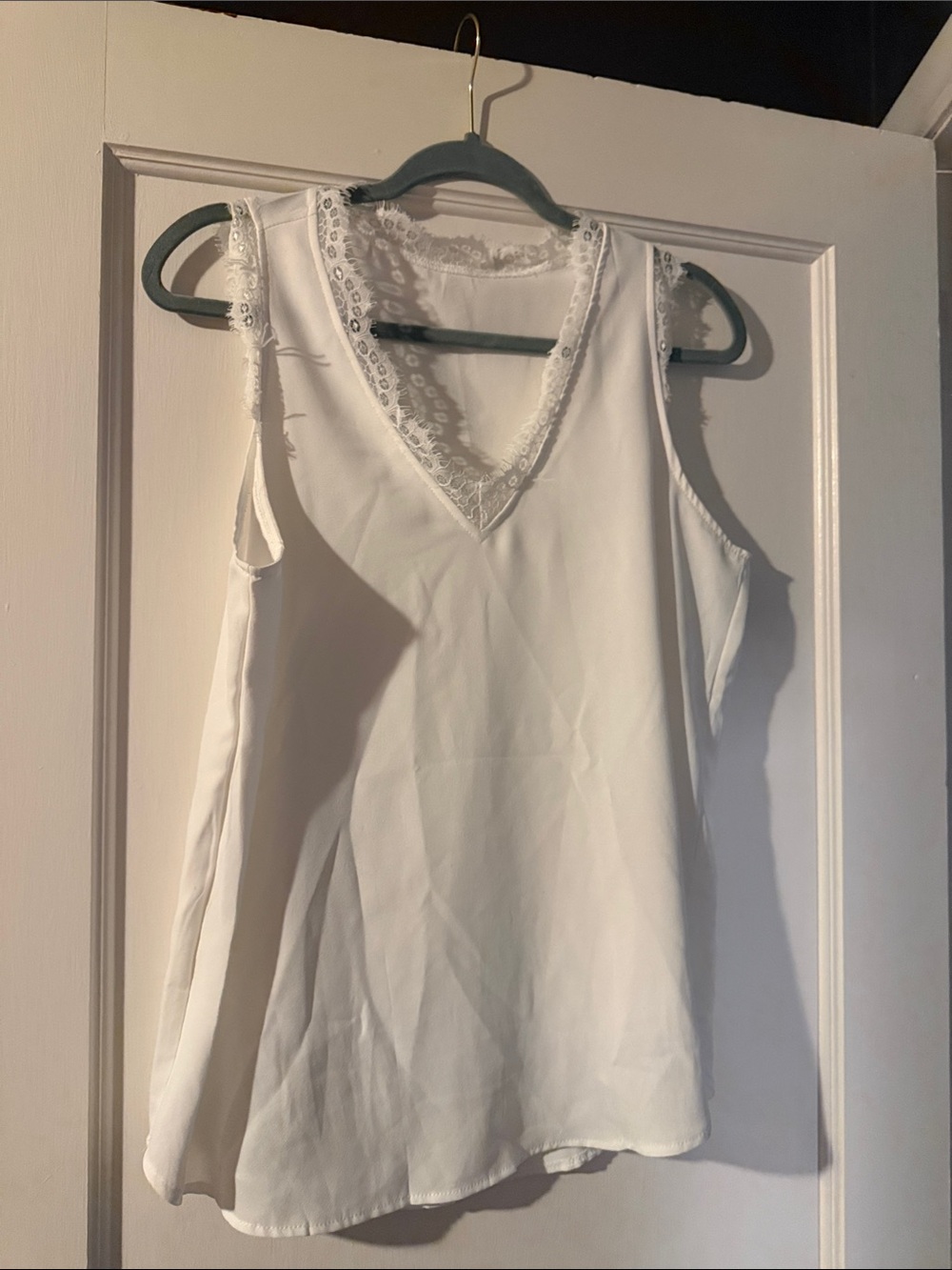 Lace trimmed tank top